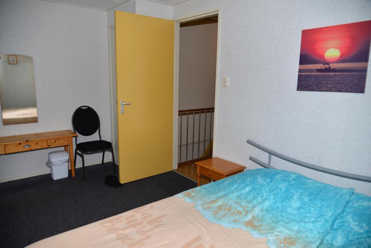 Apartment Bas *