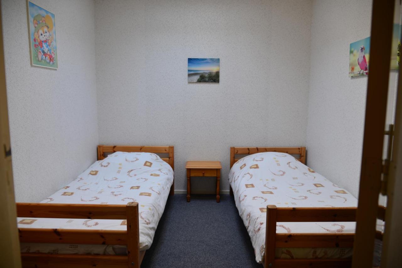 Apartment Bas